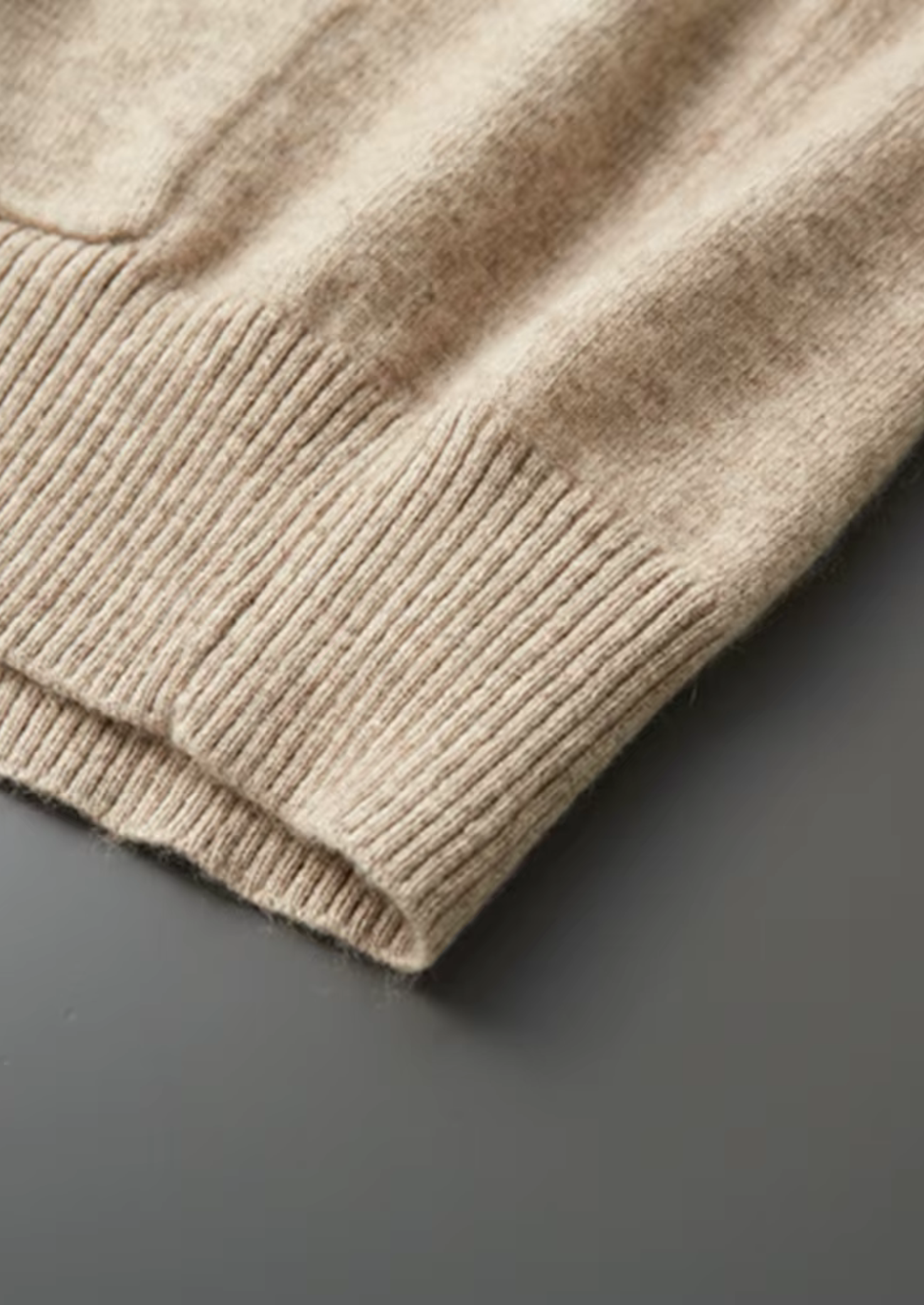 ENSEMBLE DE LOISIRS EN CASHMERE DE LUXE