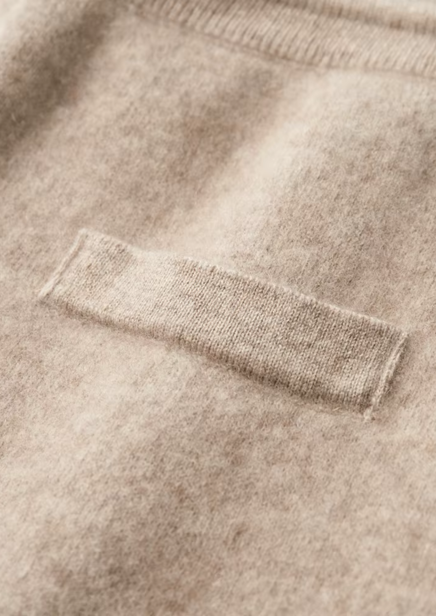 ENSEMBLE DE LOISIRS EN CACHEMIRE DE PREMIÈRE QUALITÉ