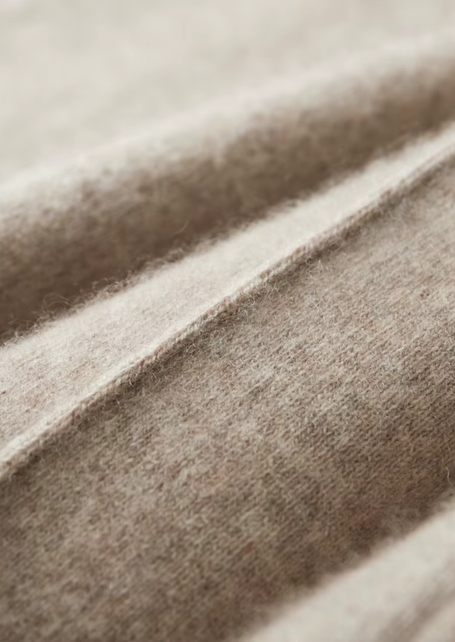 ENSEMBLE LAURANT EN LAINE MÉRINOS EXTRA-FINE PURE