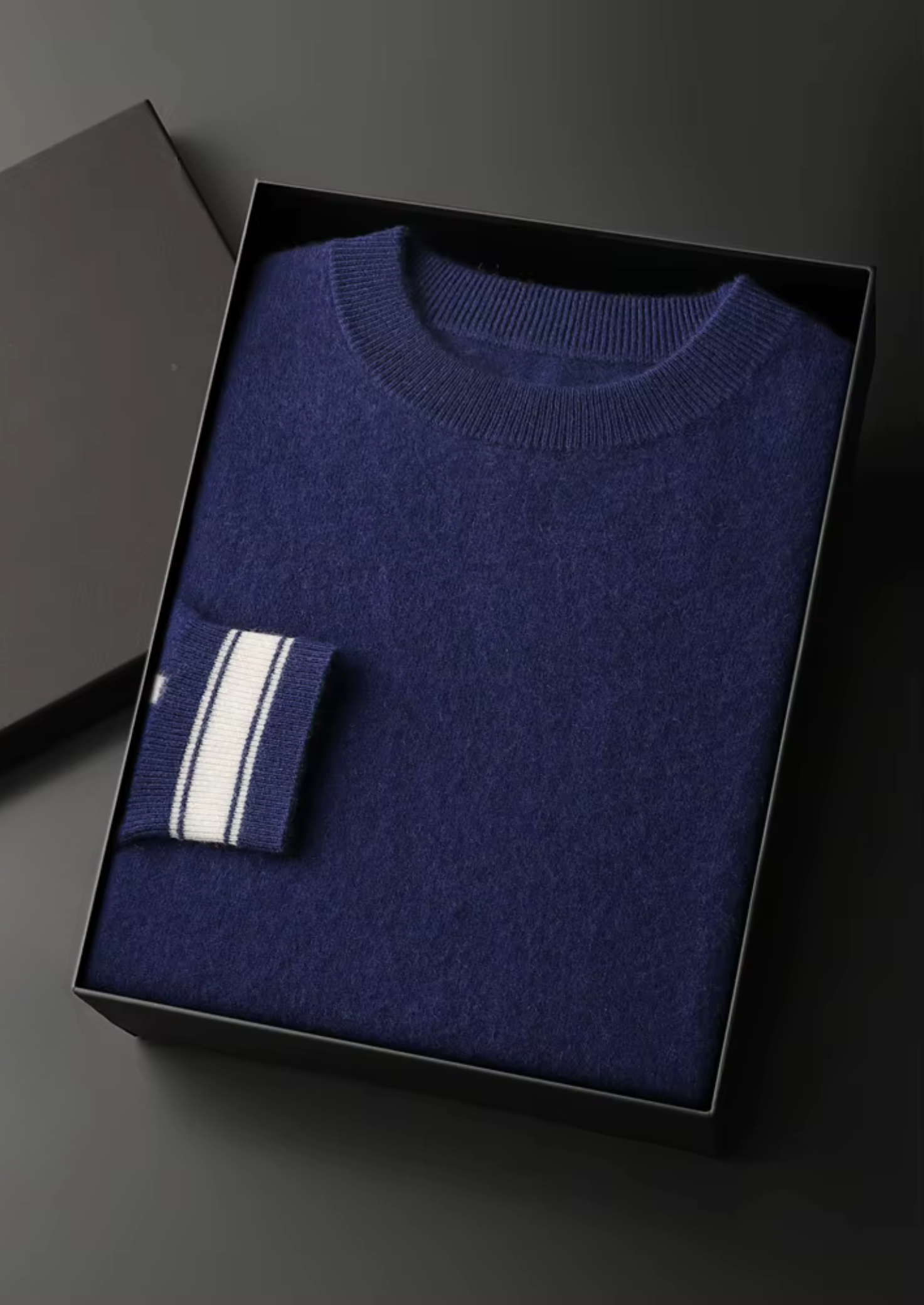 ENSEMBLE DE LOISIRS EN CACHEMIRE DE PREMIÈRE QUALITÉ