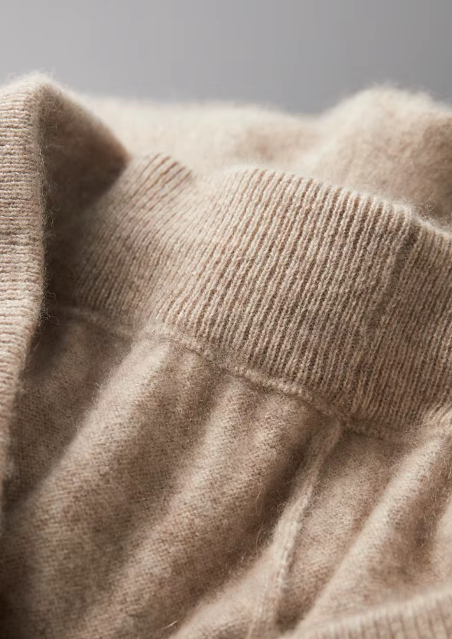 ENSEMBLE DE LOISIRS EN CACHEMIRE DE PREMIÈRE QUALITÉ