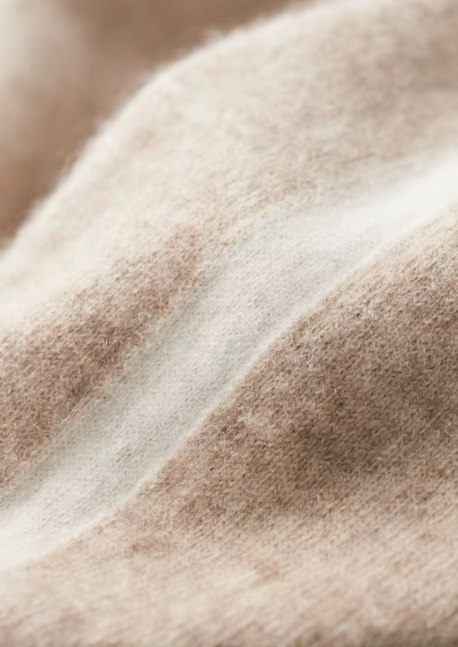 ENSEMBLE DE LOISIRS EN CACHEMIRE DE PREMIÈRE QUALITÉ