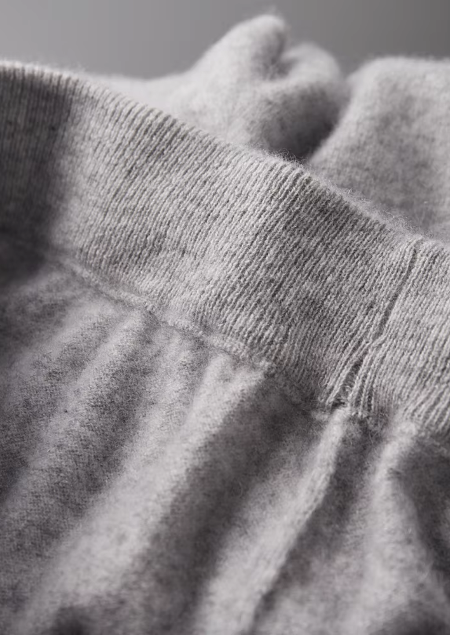 ENSEMBLE DE LOISIRS EN CACHEMIRE DE PREMIÈRE QUALITÉ